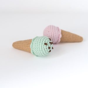 Lody z kocimiętką i walerianą, różowo-beżowe i miętowo-beżowe